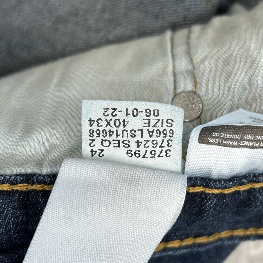 Levis 505 Jeans Mens 40x34 Straight Leg Blue Denim Zip Fly Classic 00505-2540